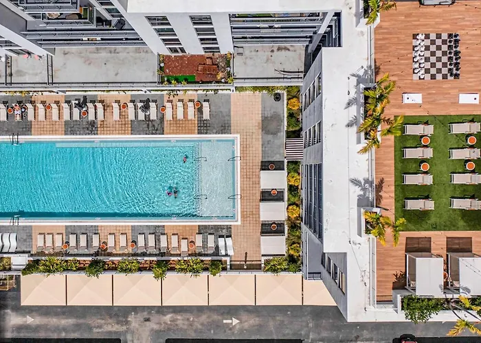 Modern Unit In Downtown Miami With Free Parking